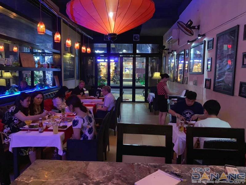 Nhà hàng Đà Nẵng