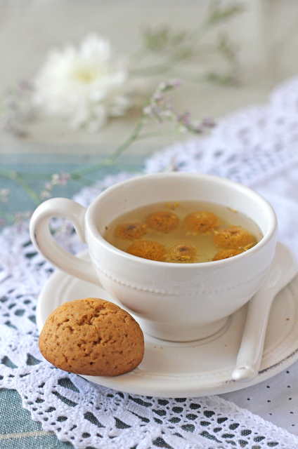 Orange honey ginger cookie & Camomile tea