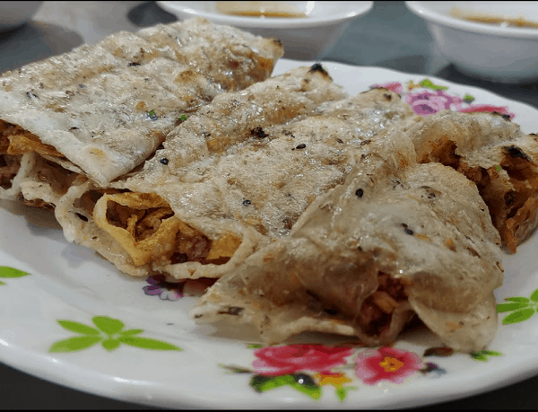 Món ăn nào ngon, giá rẻ ở Đà Nẵng? Đặc sản nổi tiếng Đà Nẵng. Bánh tráng kẹp