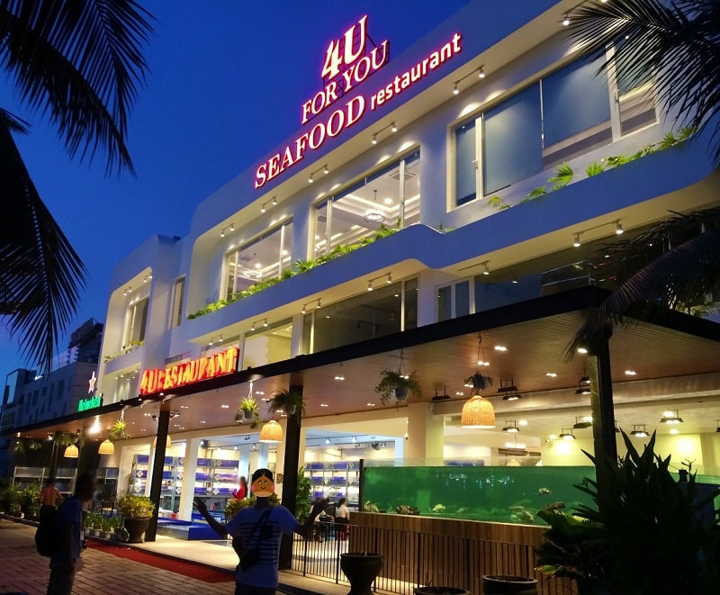 Nhà hàng ngon ở Đà Nẵng nổi tiếng. Đà Nẵng có quán ăn nào ngon? 4U Beach