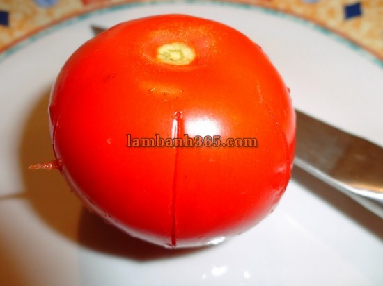 Cách làm mứt cà chua dẻo thơm khía cà chua