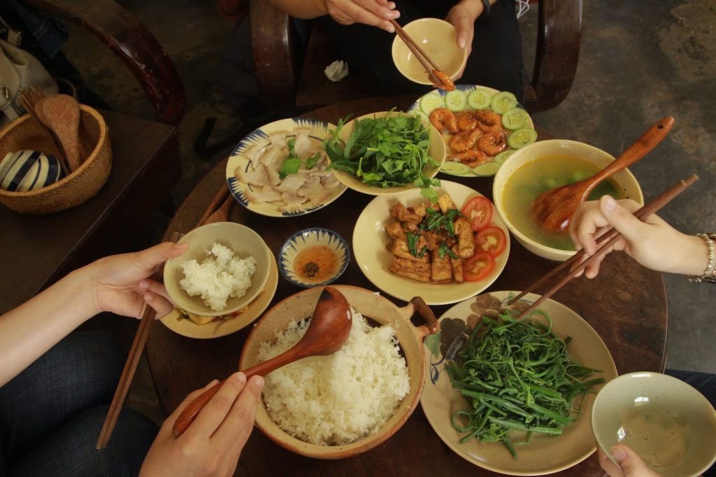 Top 10 quán cơm niêu Sài Gòn - TPHCM ngon nhất đáng thưởng thức