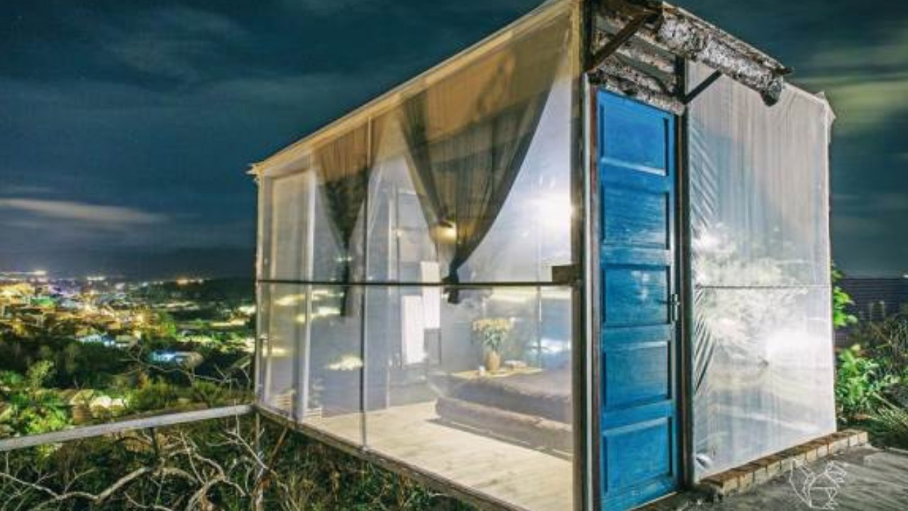 Phòng ngủ với view nhìn 270 độ của Home of Dreamers