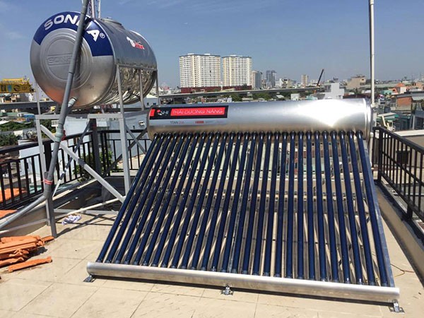 Máy nước nóng năng lượng mặt trời loại nào tốt