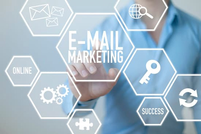 Email Marketing Online