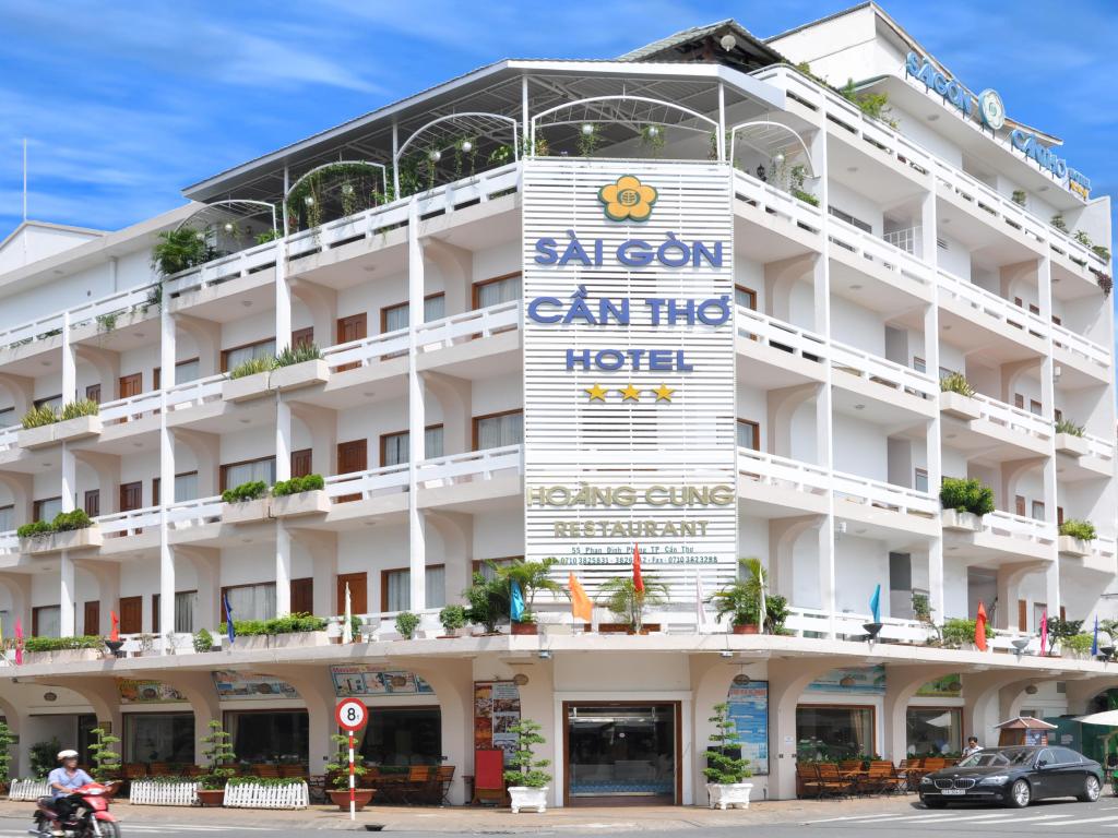 Khách sạn Sài Gòn Cần Thơ - Đóa Sen nơi thành thị tấp nập